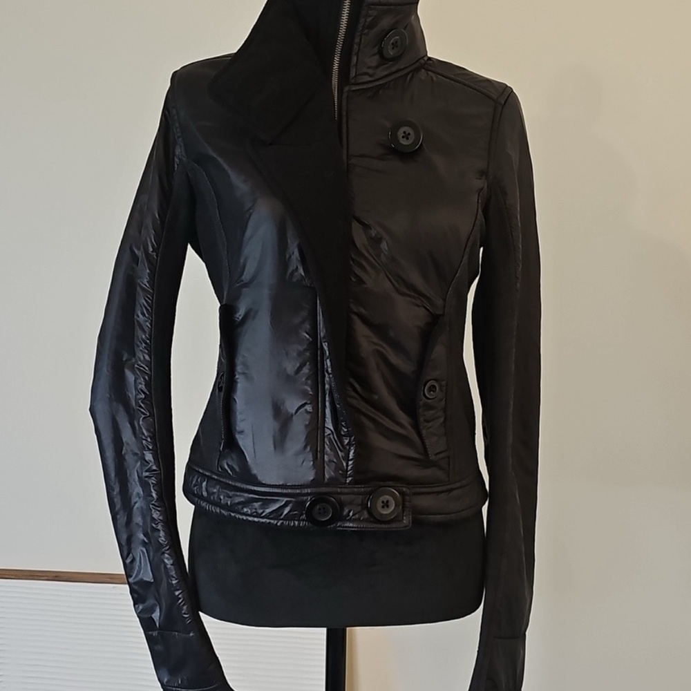 lululemon athletica pedal power Black Utility Jacket - Picture 4 of 8